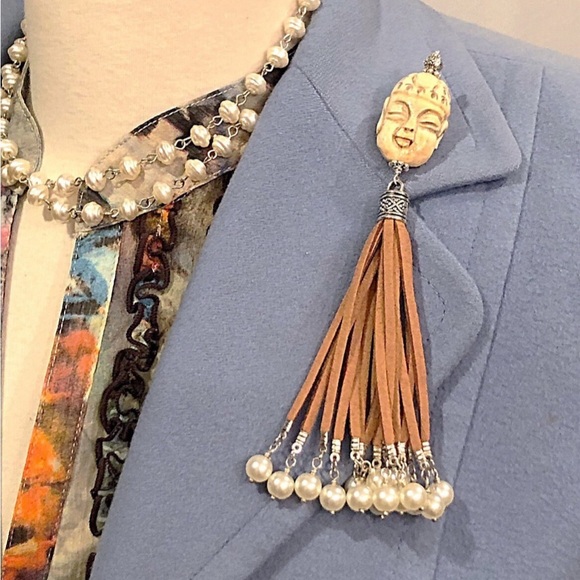 Buddah Head Suede & Pearl Tassel Magnet Broach, For Clothes/ Hat/ Home Decor. - Picture 5 of 7